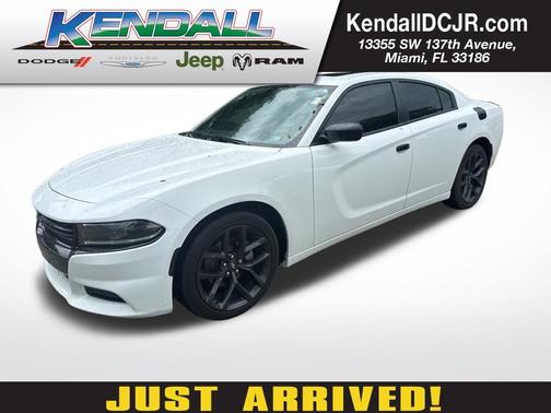 White 2022 Dodge Charger SXT