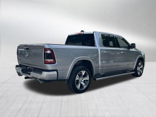 Billet Silver Metallic Clearcoat 2022 RAM 1500 Laramie