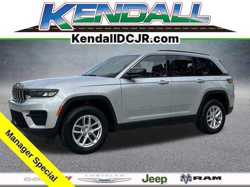 2024 Jeep Grand Cherokee Laredo