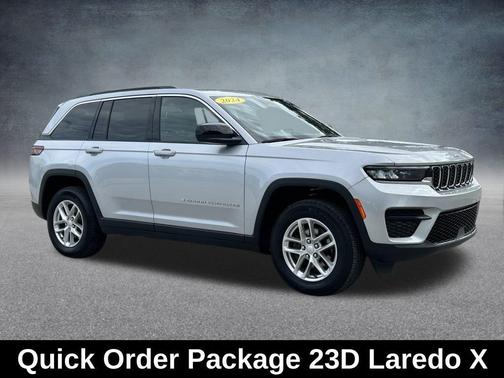 2024 Jeep Grand Cherokee Laredo