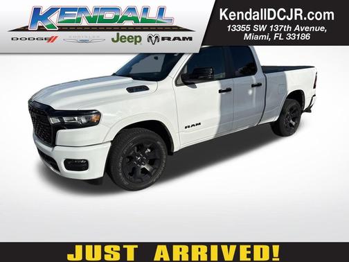 Bright White Clearcoat 2025 RAM 1500 Big Horn/Lone Star