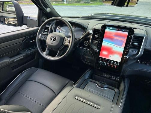 2025 RAM 2500 Limited