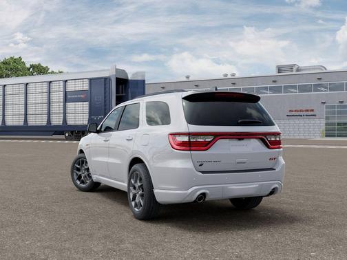 White Knuckle Clearcoat 2026 Dodge Durango GT Plus HEMI V8