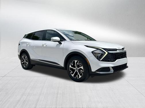 Glacial White Pearl 2023 Kia Sportage EX