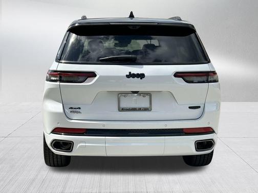 2025 Jeep Grand Cherokee L Summit