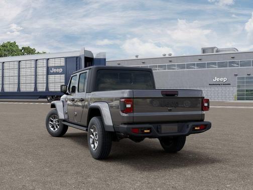 Granite Crystal Clearcoat Metallic 2026 Jeep Gladiator 85th Anniversary Edition