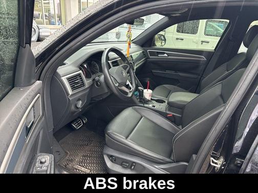 2020 Volkswagen Atlas Cross Sport 3.6L V6 SE w/Technology