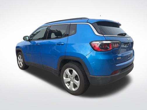 Laser Blue 2019 Jeep Compass Latitude