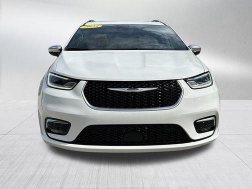 Bright White Clearcoat 2023 Chrysler Pacifica Hybrid Pinnacle