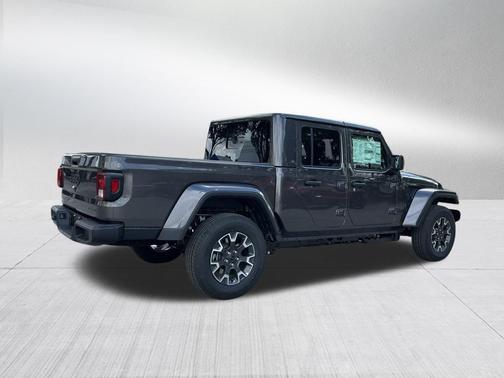 2026 Jeep Gladiator Sahara