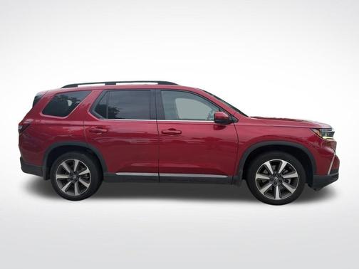 Red 2024 Honda Pilot Elite