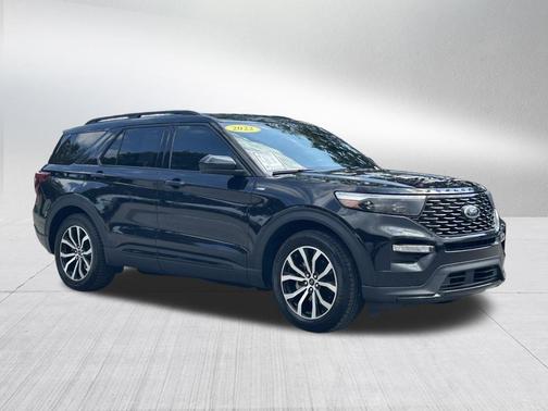 2022 Ford Explorer ST-Line