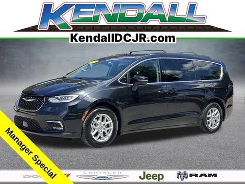 2022 Chrysler Pacifica Touring-L