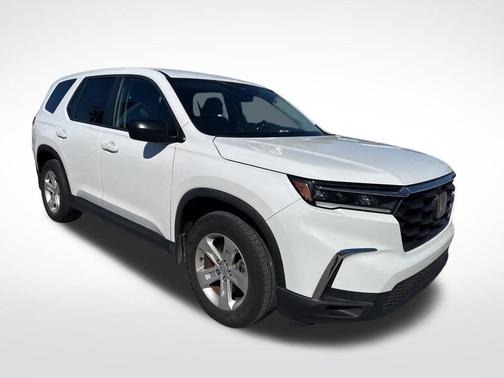 2023 Honda Pilot LX