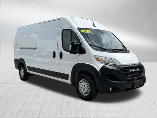 Bright White Clearcoat 2025 RAM ProMaster 2500 High Roof