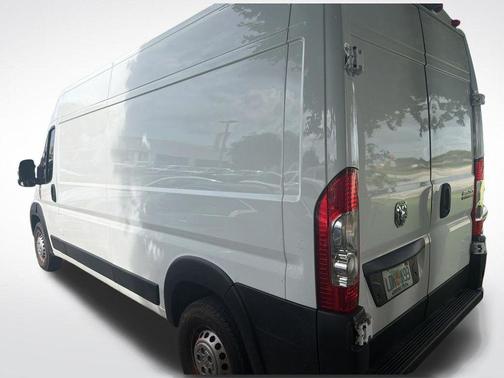 Bright White Clearcoat 2025 RAM ProMaster 2500 High Roof