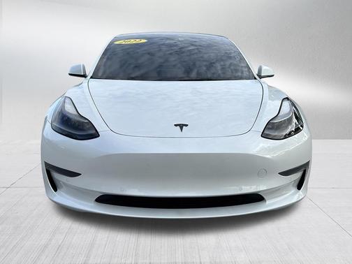 Pearl White Multi 2022 Tesla Model 3 Base