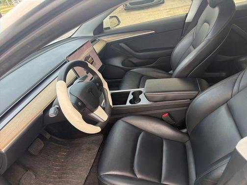Pearl White Multi 2022 Tesla Model 3 Base
