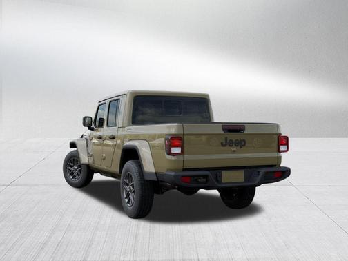 41 2026 Jeep Gladiator Sport S