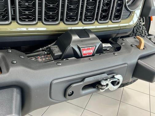 2025 Jeep Wrangler Rubicon 392