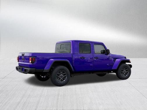REIGN 2026 Jeep Gladiator Sport S
