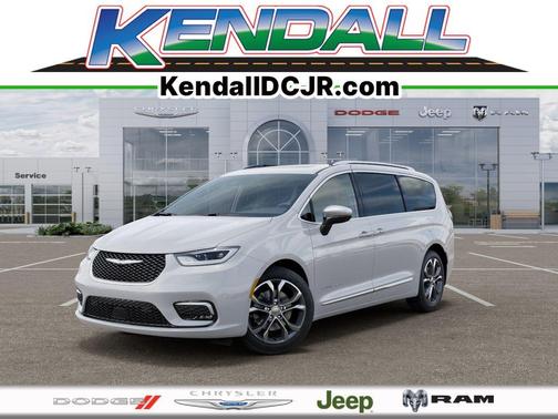 Bright White Clearcoat 2026 Chrysler Pacifica Pinnacle