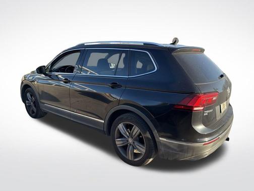 2018 Volkswagen Tiguan 2.0T SEL Premium