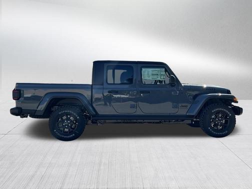 2026 Jeep Gladiator Willys