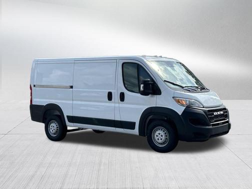 2025 RAM ProMaster 1500 Low Roof