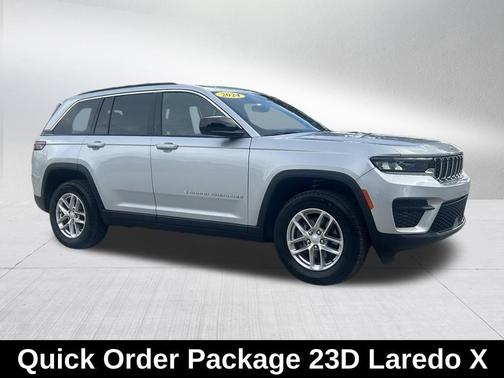 2024 Jeep Grand Cherokee Laredo