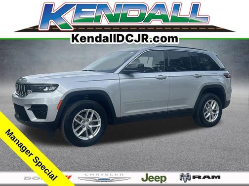 2024 Jeep Grand Cherokee Laredo