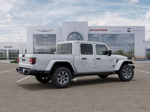 Bright White Clearcoat 2026 Jeep Gladiator Sahara