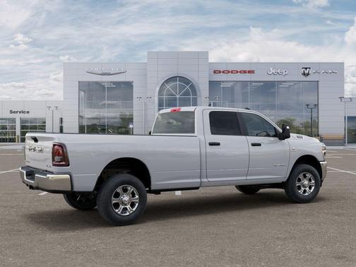 Bright White Clearcoat 2026 RAM 2500 Big Horn