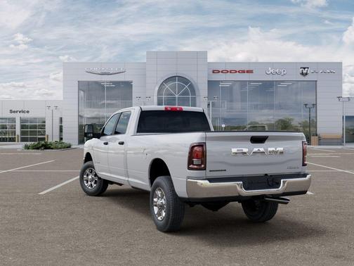 Bright White Clearcoat 2026 RAM 2500 Big Horn