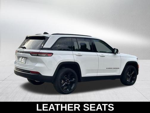 2024 Jeep Grand Cherokee Laredo