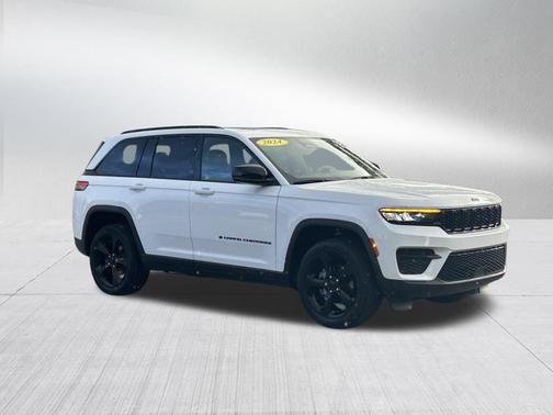 2024 Jeep Grand Cherokee Laredo