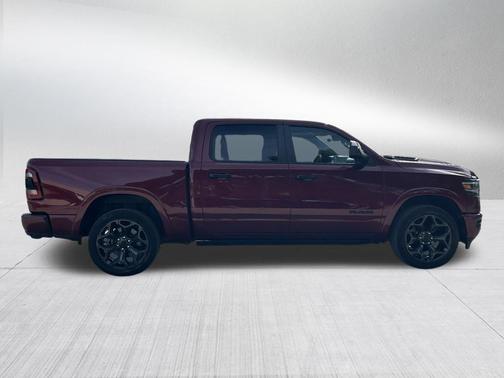 Delmonico Red Pearlcoat 2023 RAM 1500 Limited