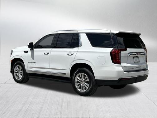 2024 GMC Yukon SLT