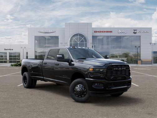 Diamond Black 2026 RAM 3500 Big Horn