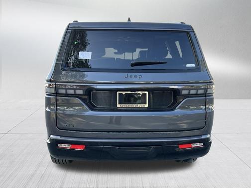 2026 Jeep Grand Wagoneer LIMITED