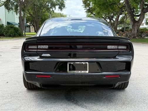Diamond Black 2025 Dodge Charger Daytona R/T Scat Pack
