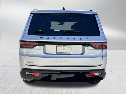 2025 Jeep Wagoneer L Series II