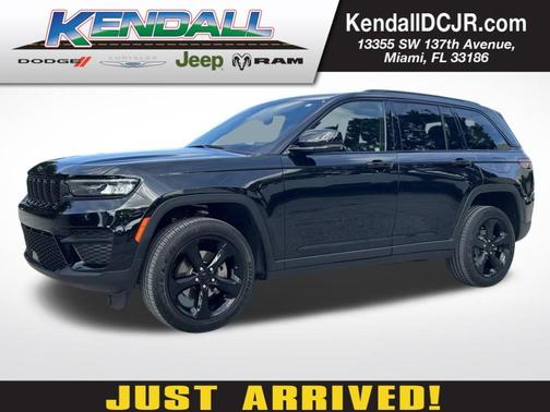 2024 Jeep Grand Cherokee Laredo