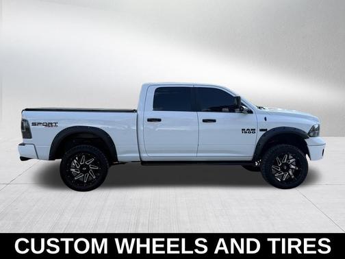 2019 RAM 1500 Classic SLT