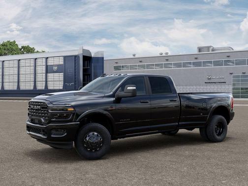 Diamond Black 2026 RAM 3500 Limited
