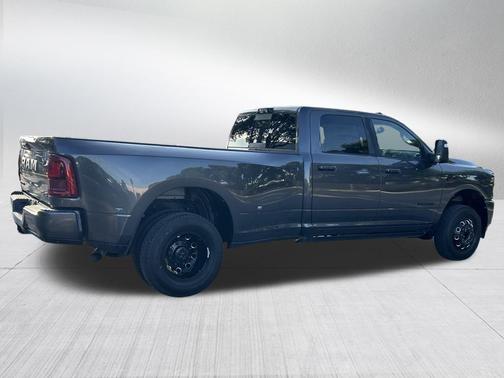 2025 RAM 3500 Laramie
