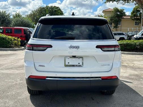 2025 Jeep Grand Cherokee L Limited