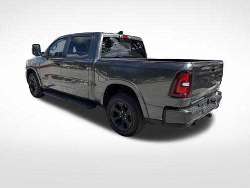 Crystal Metallic 2025 RAM 1500 Big Horn/Lone Star
