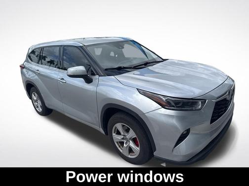 2021 Toyota Highlander LE