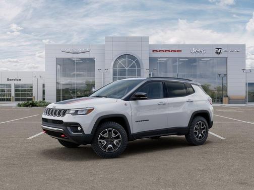Bright White Clearcoat 2026 Jeep Compass Trailhawk